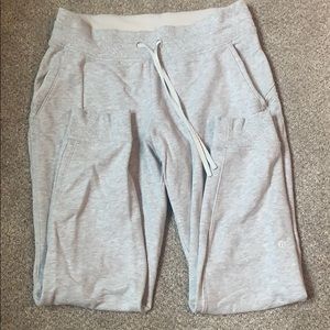 Lululemon joggers 8
